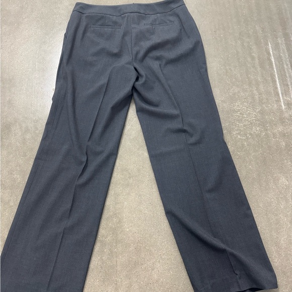 Calvin Klein Gray Short Fit Pants - Picture 3 of 3